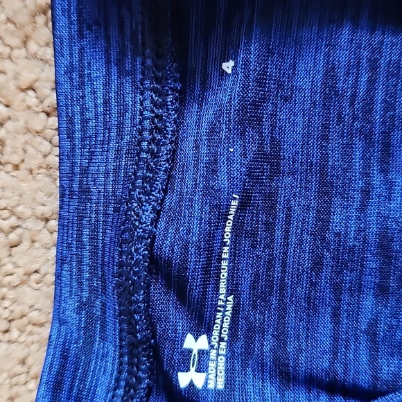 UNDER ARMOUR 4 LOT EUC BOYS 1 SHORT SET 3 SHIRTS - Picture 3 of 14